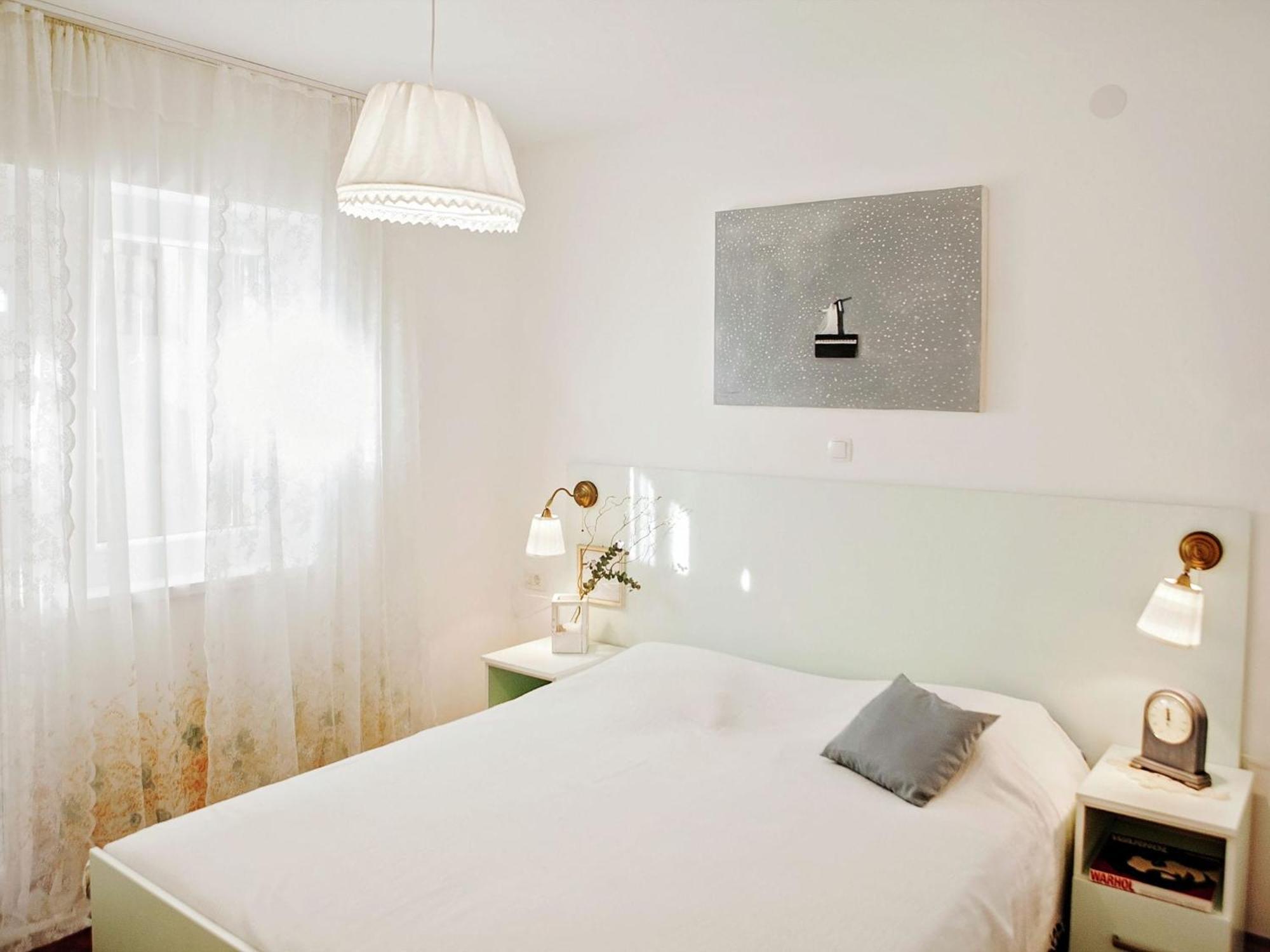 Cozy Apartment With A Balcony And A Sea View 布雷拉 外观 照片